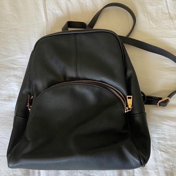 scarlettsbags Handbags - Scarleton black leather backpack